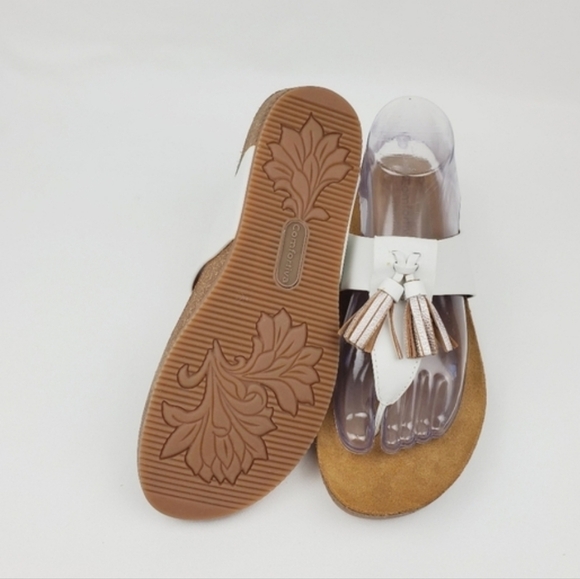 Comfortiva white leather with pillow top Sandals - Picture 5 of 7